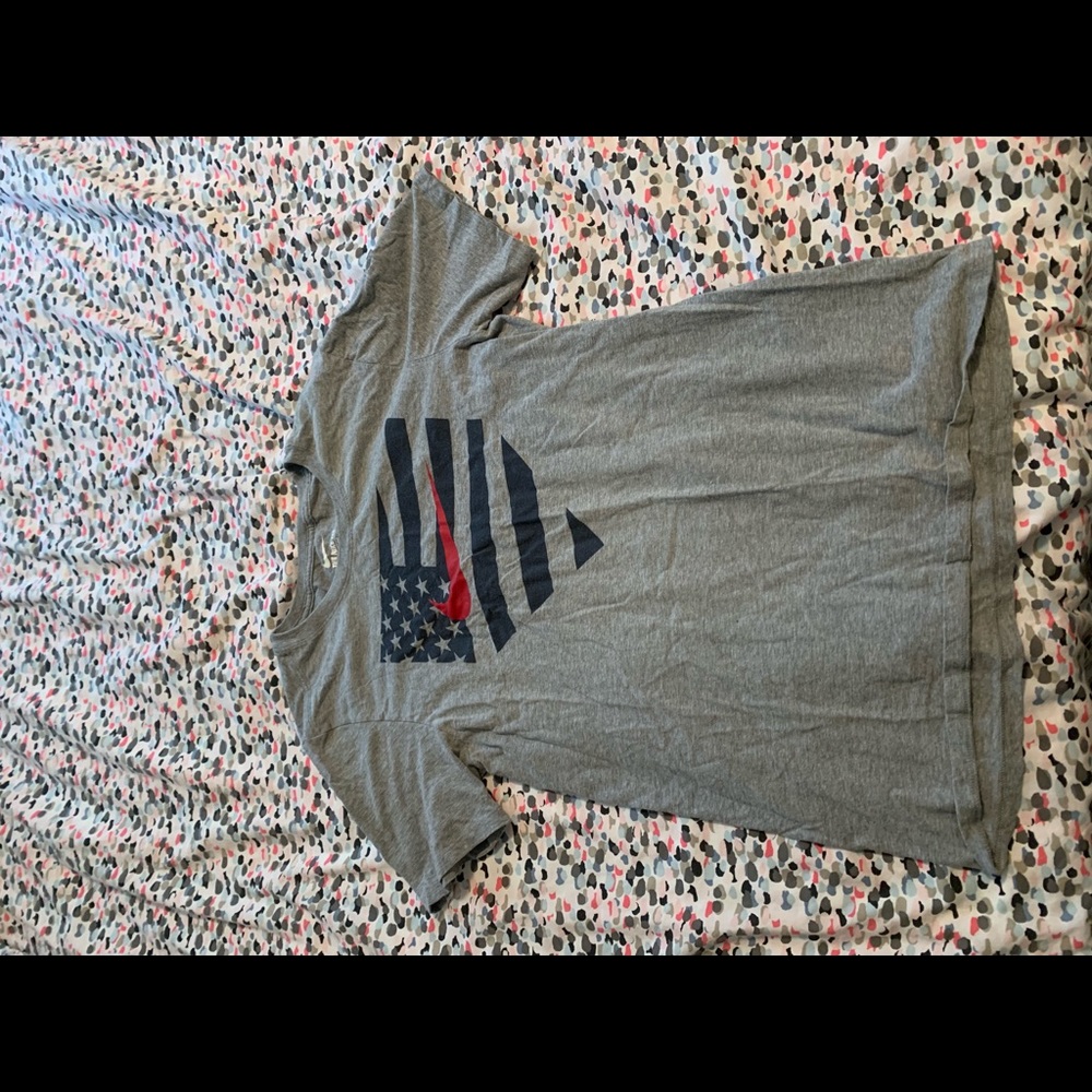 Nike Short Sleeve